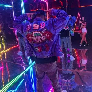 Meet your Posher, Vistik